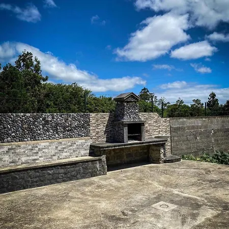 Arco's 1 * Ponta Delgada